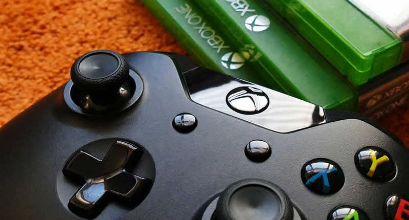Compatibility with modern game consoles, as is the case with the Xbox One and Windows 10 Compatibility with modern game consoles, as is the case with the Xbox One and Windows 10